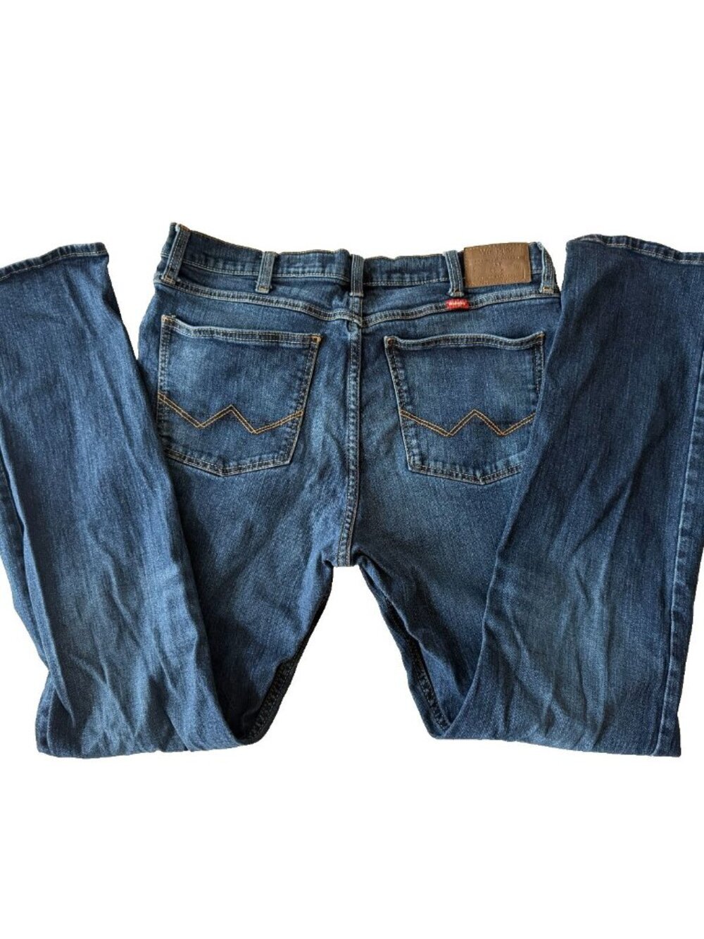 Wrangler Mens 34x30 Straight Fit Jeans Denim Pants Classic Blue